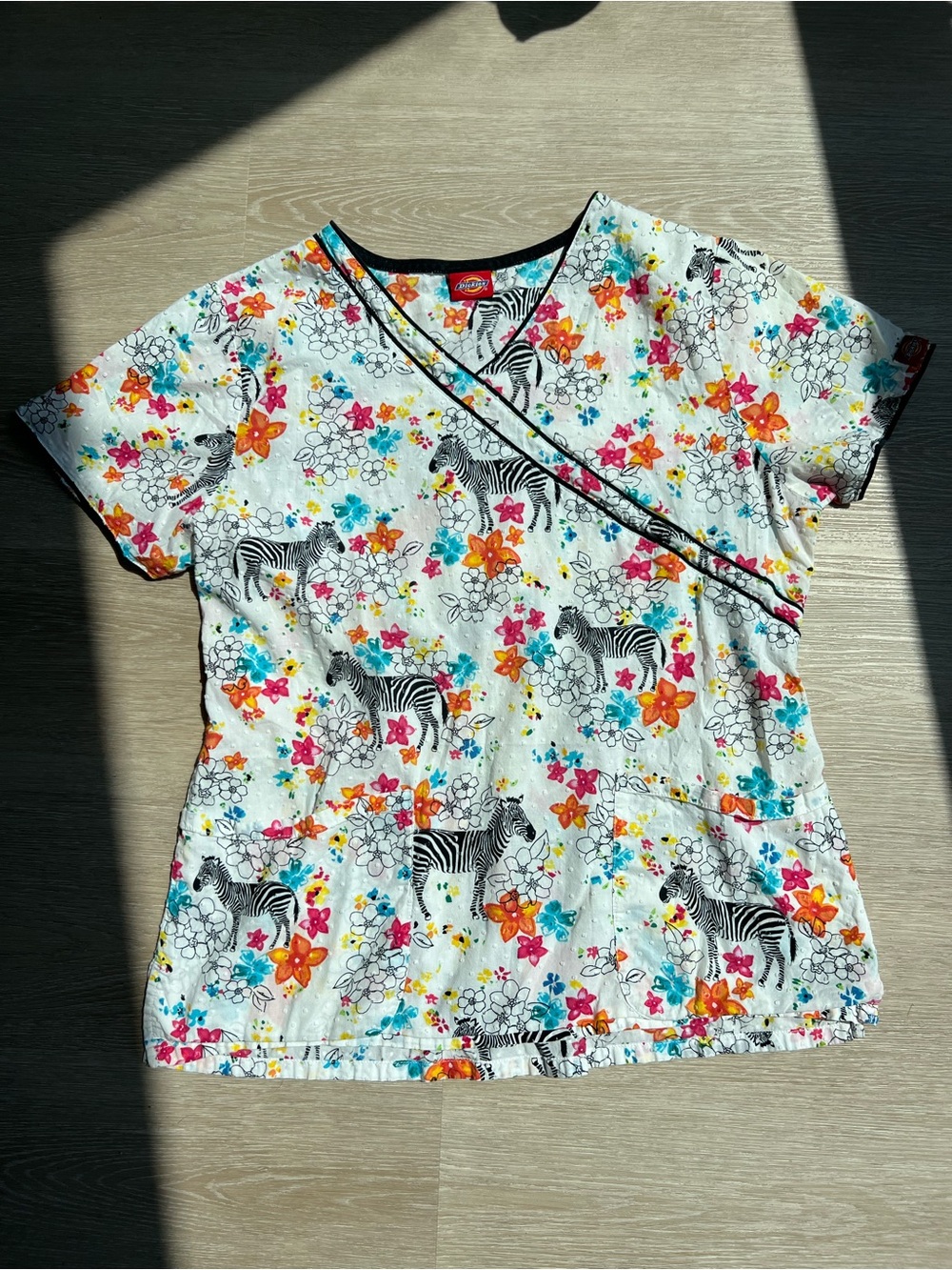 Dickies Women’s White Maximalist Zebra Floral Scrub Top